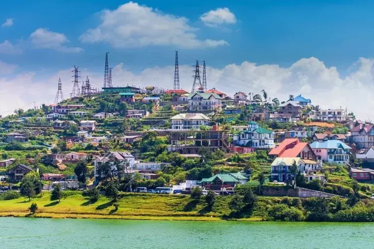 هتل های نووارا الیا